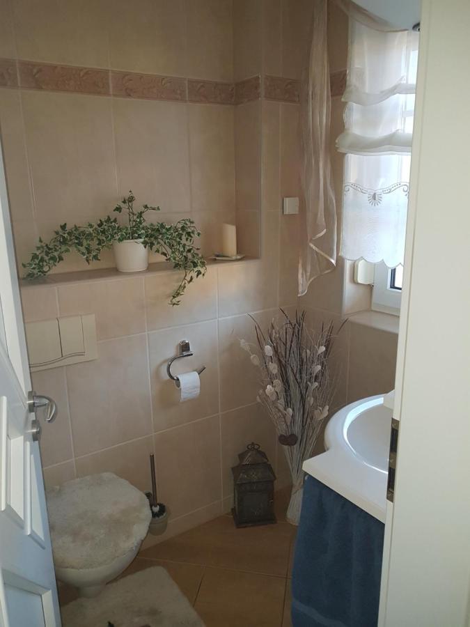 Gaestezimmer Im Bewohnten Efh Mit Pool Und Garten Ziltendorf Bagian luar foto